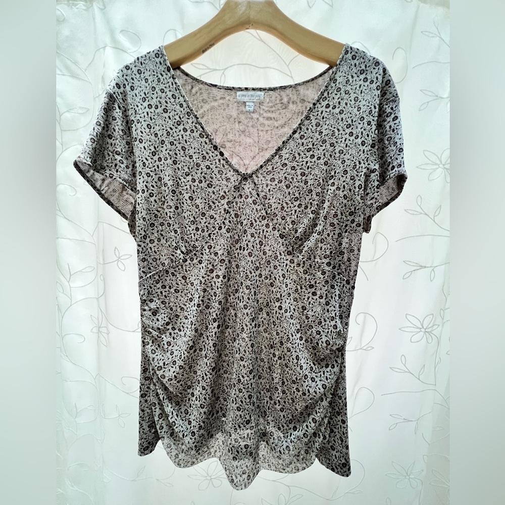 Vintage A Pea In The Pod maternity summer knit top.